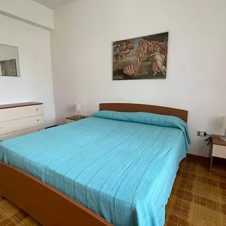 I Cinque Archi Apartment *